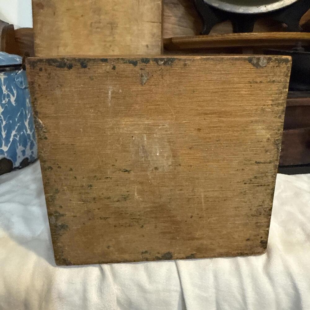VTG Fighting Rooster Wood Kitchen Canister  MCM Primitive Dovetail Retro… - Picture 8 of 8